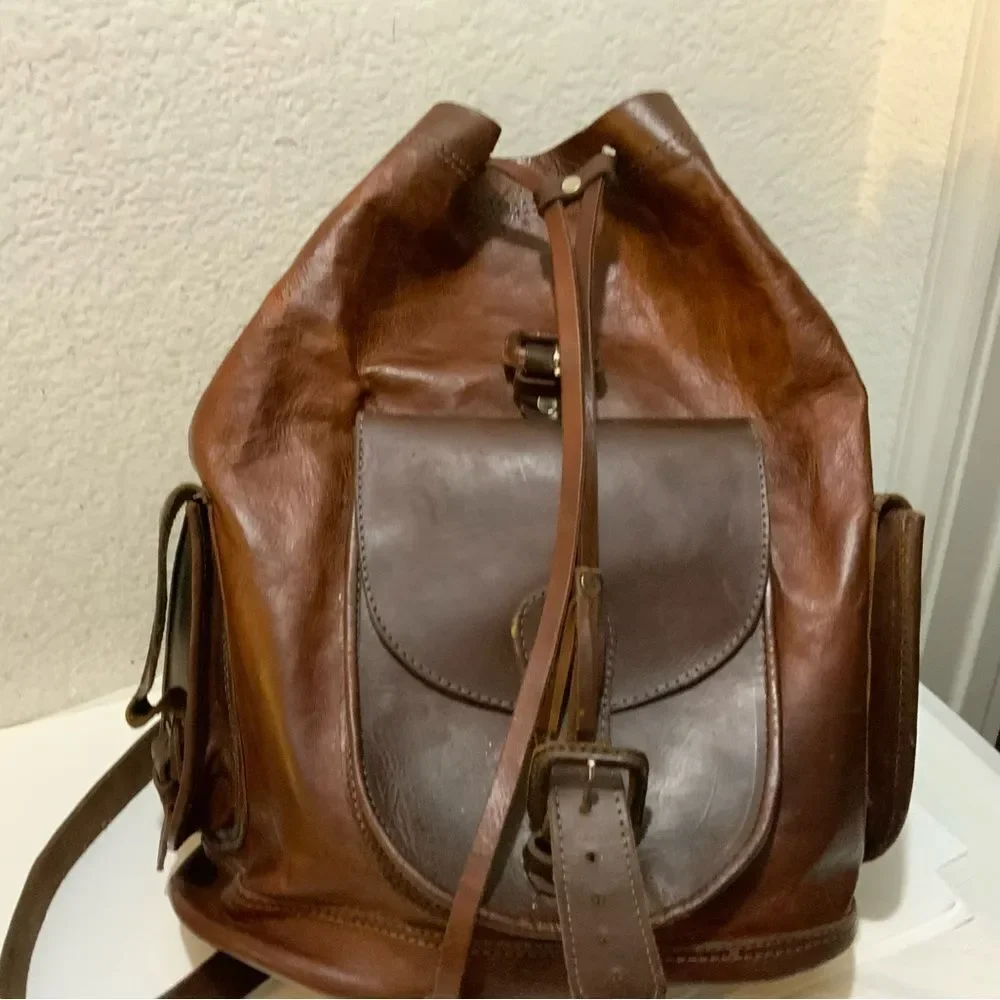 Vintage brown Leather Backpack With Front Compartment handmade
